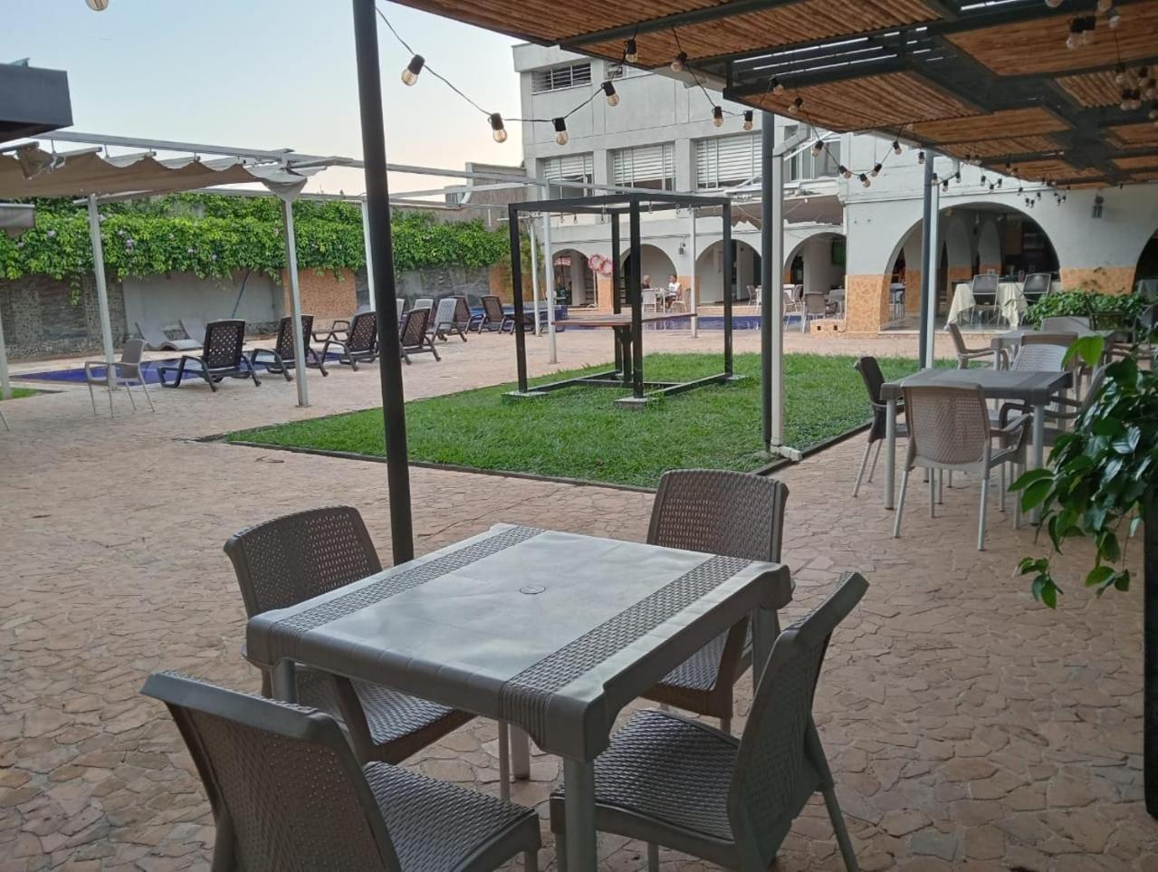 Hotel Don Gregorio Cartago Luaran gambar
