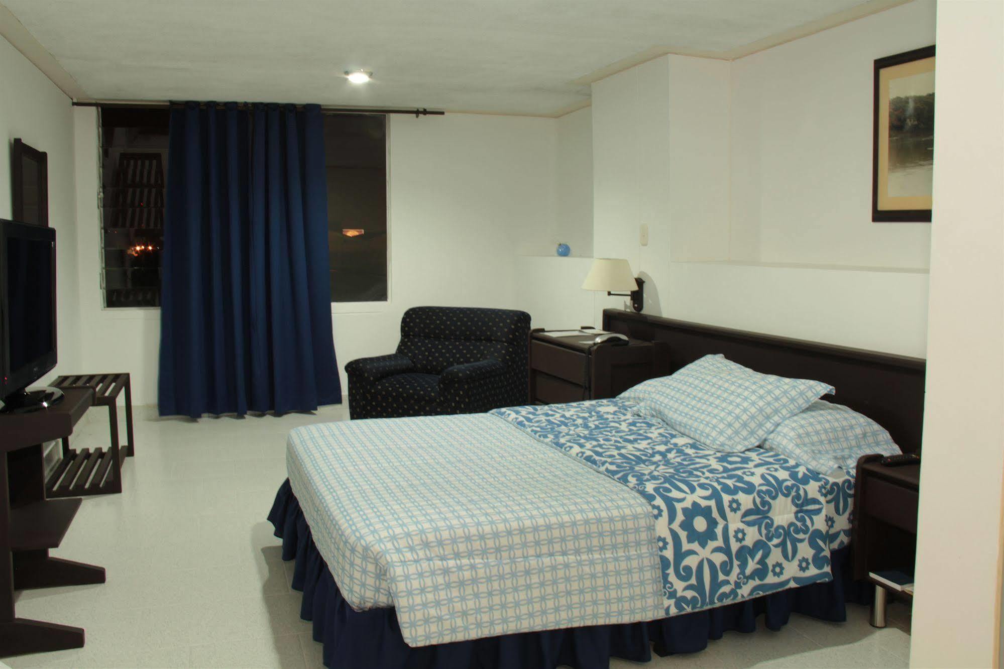 Hotel Don Gregorio Cartago Luaran gambar